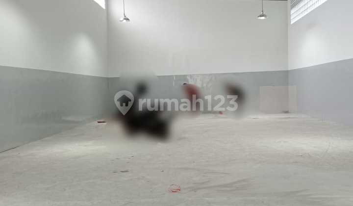 Disewakan Gudang Lokasi Stetagis Mainroad Sayap Taman Kopo Indah
