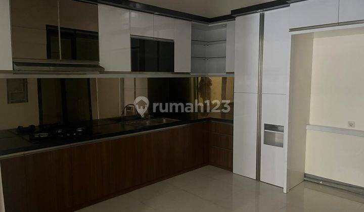 Disewa Rumah Di Kota Baru Parahyangan, Harga Heran 2