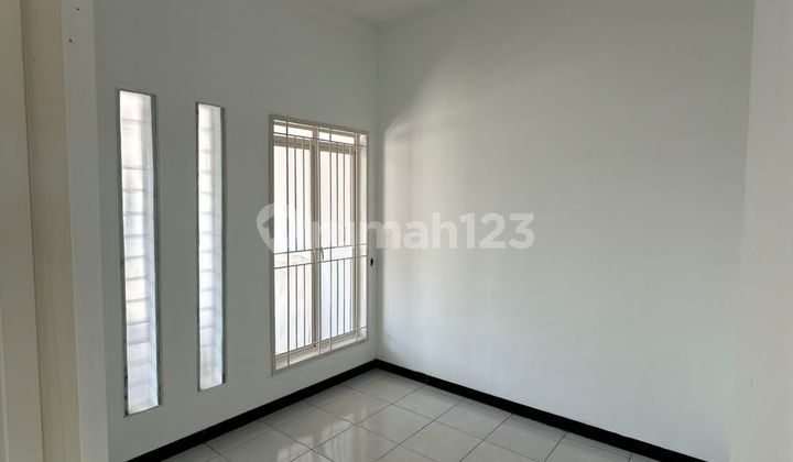 Dijual Cepat Rumah Taman Kopo Indah 3 Bagus