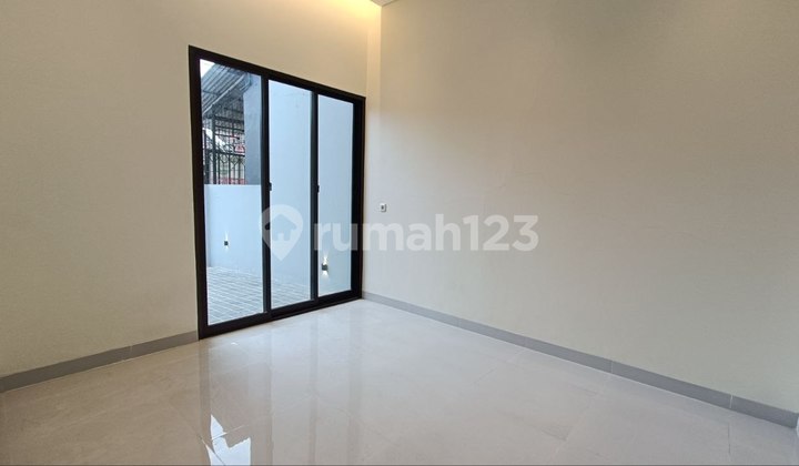 Dijual Cepat Rumah Baru Taman Kopo Indah 2 Baru Siaphuni Jarang Ada 2