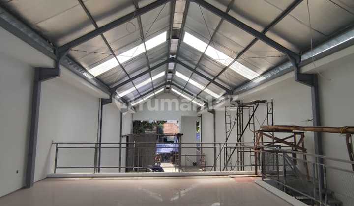 Warehouse for Rent on Main Road, Ciateul, City Center, Rare Opportunity Warehouse for Rent on Main Road, Ciateul, City Center, Rare Opportunity