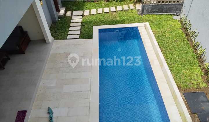 Beautiful Villa for Rent in Jimbaran Available for Monthly Lease