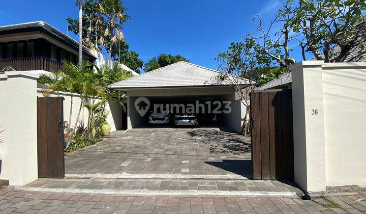 Villa for rent in Sanur, close to Mall Icon  1