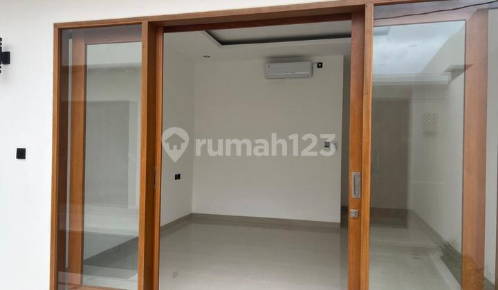 FOR RENT BEAUTIFUL VILLA IN KEROBOKAN