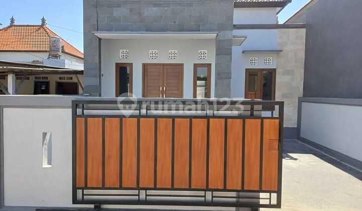 Dijual rumah baru modern minimalis,siap huni di Denpasar Timur