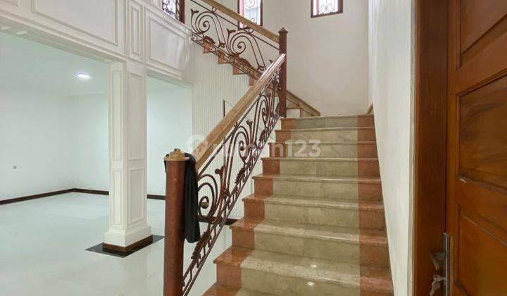 Dijual Rumah 2 Lantai Lux Tengah Kota Dekat Istana Muara 1