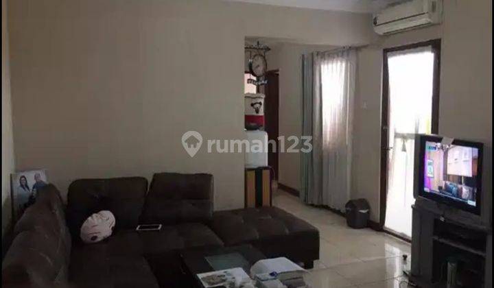 Dijual Murah Apartment 3 Kamar Luas Furnish di Majesty 1