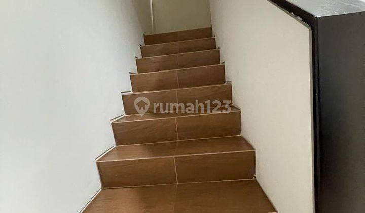 Dijual Rumah Lux Renov Furnish Cantik di Lokacitra Kota Baru 2