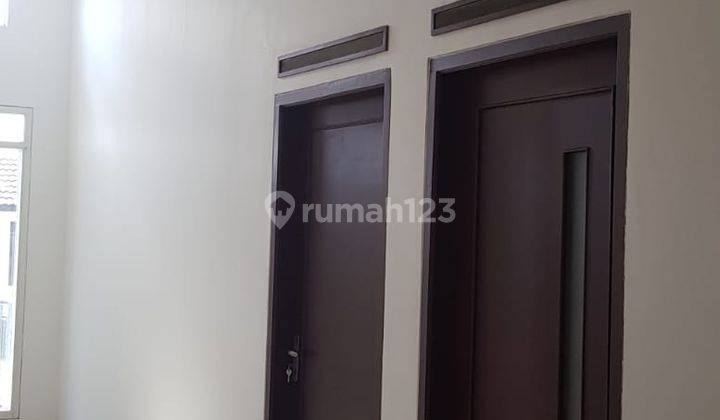 Dijual Rumah 2 Lantai Lux Terawat Siap Huni di Taman Kopo Indah 2 2