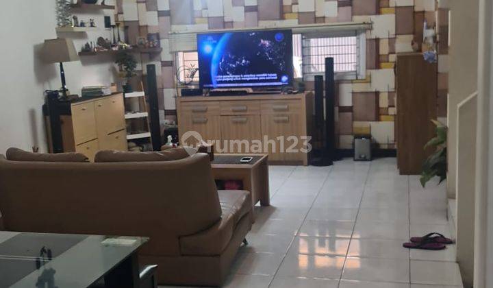 Dijual Rumah 2 Lantai Furnish Nyaman Siap Huni Taman Kopo Indah 3 2