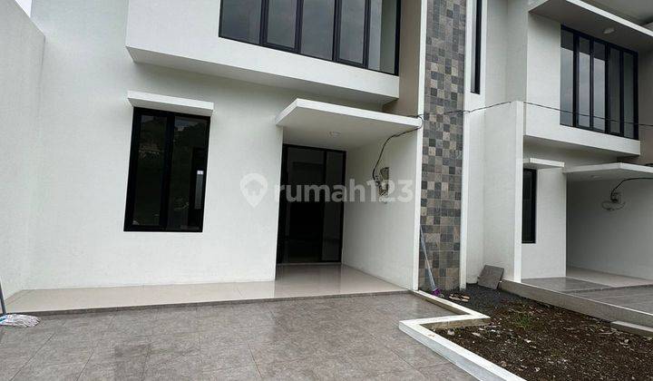 Dijual Rumah Baru Minimalis 2 Lantai di Setiabudi Regency 1