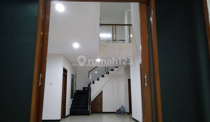 Dijual Rumah Lux Mewah Modern 2 Lantai di Sumber Sari 1