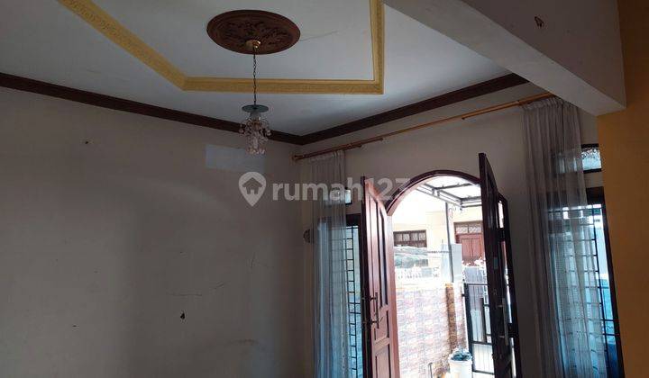 Dijual Rumah Minimalis 2 Lantai Terawat di Antapani Tengah 2