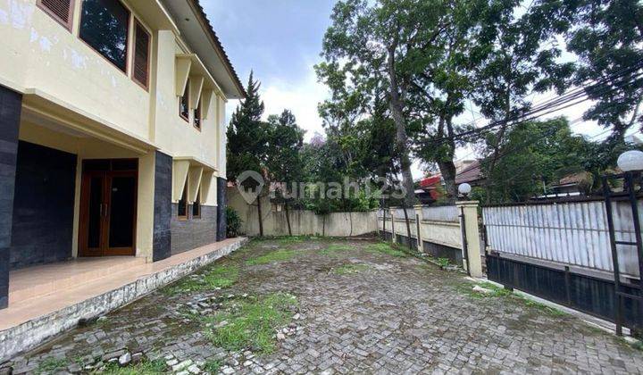 Dijual Sewa Turun Harga Rumah 2 Lantai Dekat Mall di Paskal 1