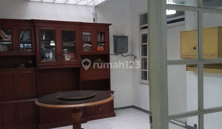 Dijual Rumah Minimalis Modern Furnish 2 Lantai Taman Holis Indah 1