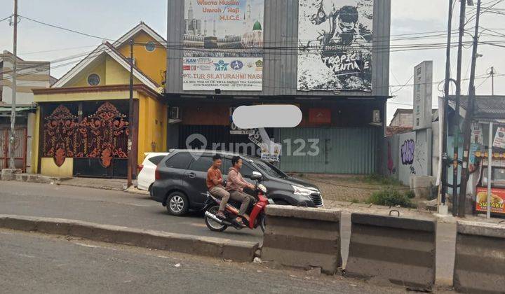 Ruko Gandeng 2 Lantai 3 di M. Toha, Tangerang 450 M Bagus SHM 1