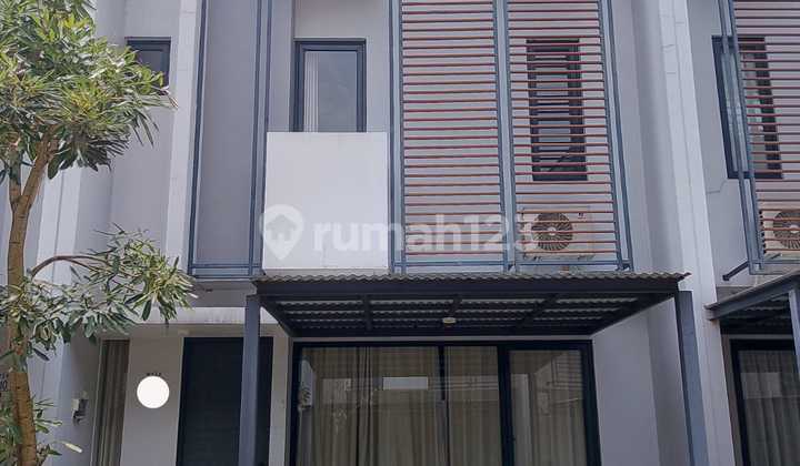 Disewakan Rumah Myza Cozmohouse BSD Tipe Attic Room