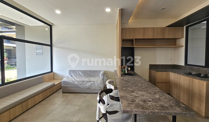 Dijual Rumah di BSD City Full Furnish Tanakayu Svani Hook 2