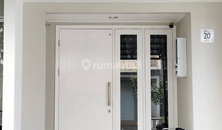 Disewakan Rumah Cluster Verdi Rapi Siap Huni Di Gading Serpong  1