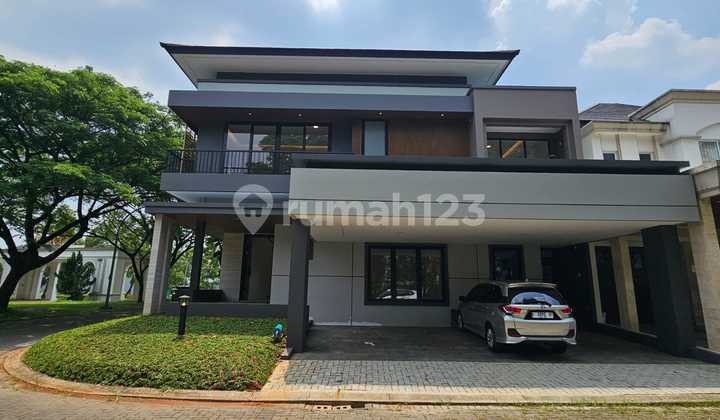 Dijual Rumah HOEK Cluster VIVACIA @Eminent 