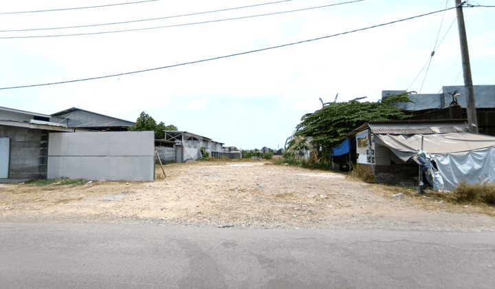 Gudang di Jalan Desa Marikangen , Cirebon 1