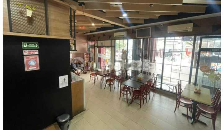 For Rent: Strategic Shop House in Front of Sumber Supermarket (Jw) 2