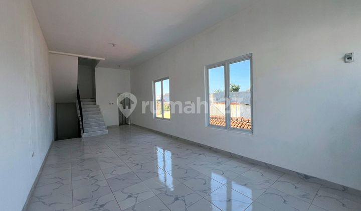 For Rent New Shop House Ready to Use in Drajat 2