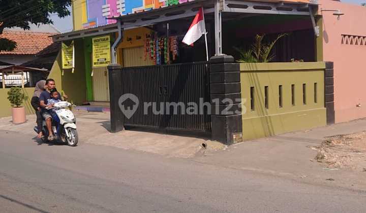 Strategic City Outskirts Shop House on a Busy Route 2