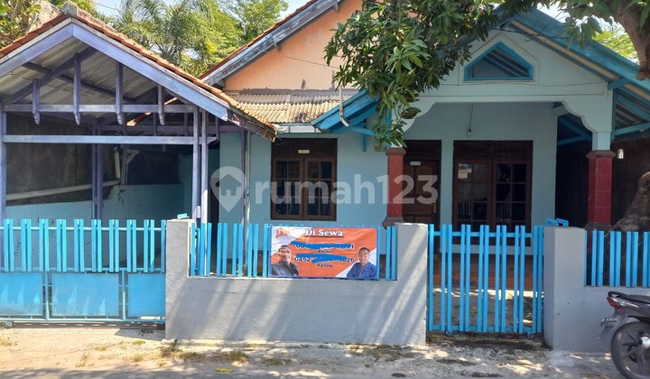 DISEWA RUMAH DENGAN AKSES STRATEGIS DI PUSAT KOTA CIREBON (AG)