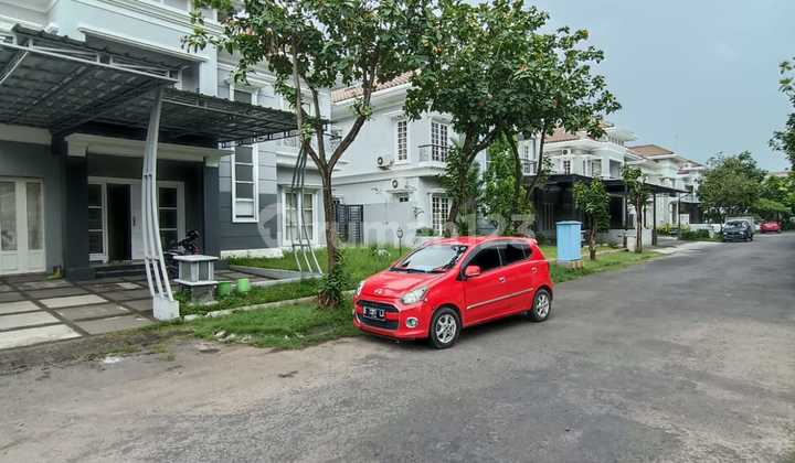 Disewa Rumah Bagus dan Mewah di Cluster Perumahan Pegambiran