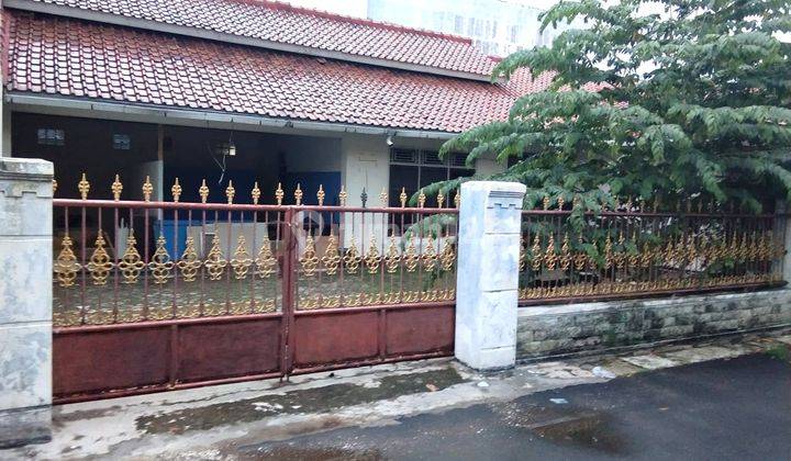 Dijual Rumah Hitung Tanah di Perumahan Mega Indah  1