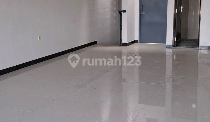 Ruko Lokasi Strategis & Mainroad 2