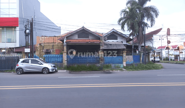 Dijual Rumah di Jl Yos Sudarso Cirebon  1