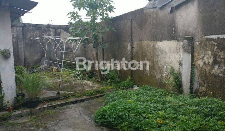 RUMAH DI KAWASAN BISNIS TENGAH KOTA UNGARAN 2