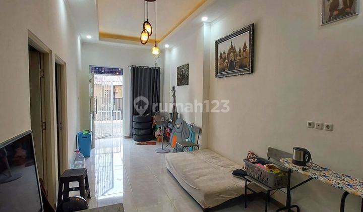 Rumah 2 Lantai Sudah Renovasi Semi Furnished SHM di Citra Garden 1 Extension, Jakarta Barat 2