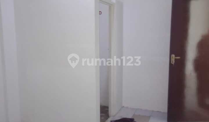 Rumah 2 Lantai SHM Bebas Banjir, bisa untuk Uaha 2