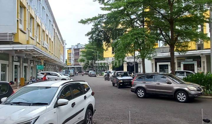 Ruko 3 Lantai Sangat Strategis Emerald Summarecon Bekasi 2