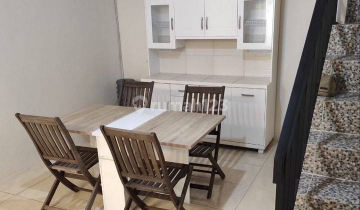 Rumah 2 Lantai Cantik Cluster Vida Bekasi Dijual 1