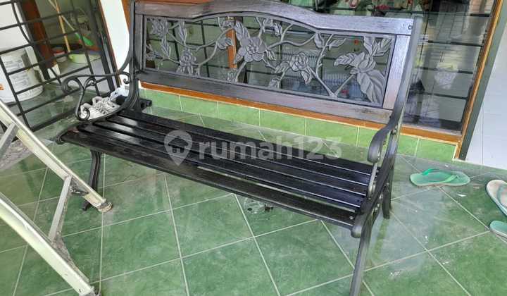 1-Story Ready-to-Live House in Batununggal Indah Bandung 2