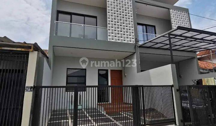 Rumah Minimalis Modern Siap Huni di Kopo Permai Bandung 1