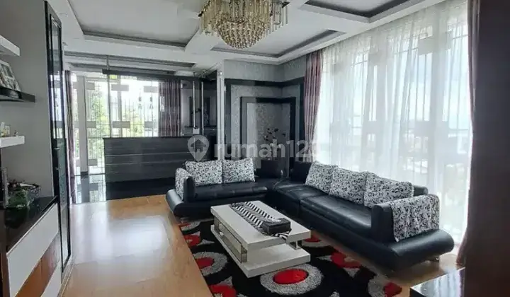 Rumah Terawat Asri 2 Lantai di Resor Dago Pakar Bandung 2