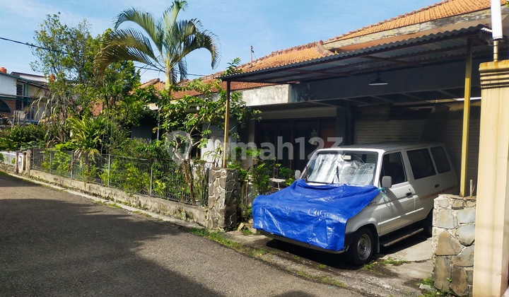 Strategic Location House near Griya Buah Batu Bandung 2