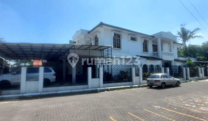 Rumah 2 Lantai Cocok Untuk Gudang atau Kantor di Sayap Soekarno Hatta Buah Batu Bandung