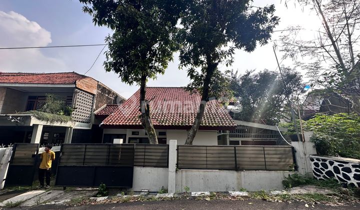 Rumah 1 Lantai di Suryalaya Dekat Griya Buah Batu Bandung