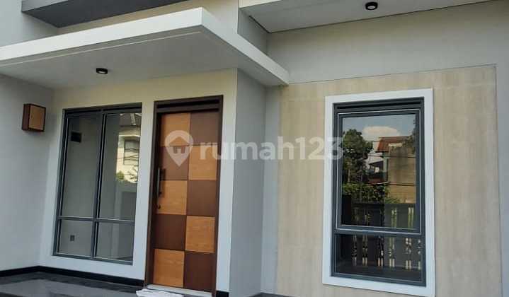 Rumah Baru Minimalis Siap Huni di Aria Graha Soekarno Hatta Bandung Rumah Baru Minimalis Siap Huni di Aria Graha Soekarno Hatta Bandung