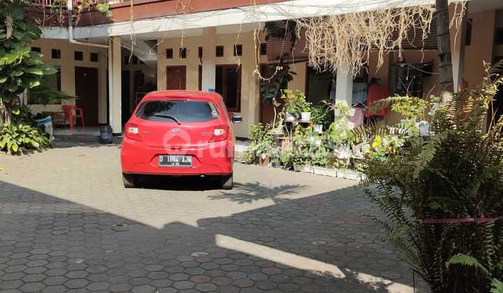 Rumah Kost Siap Huni 2 Lantai Lokasi Strategis di Tengah Kota Bandung Rumah Kost Siap Huni 2 Lantai Lokasi Strategis di Tengah Kota Bandung