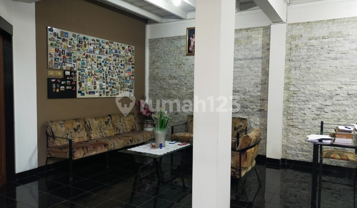 House with Spacious Front and Back Gardens in Budi Sari, Setiabudi, Bandung 2