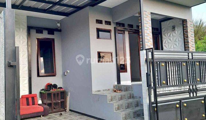 Rumah Minimalis Siap Huni di Stone Hills Regency Girimekar Ujungberung Bandung 1