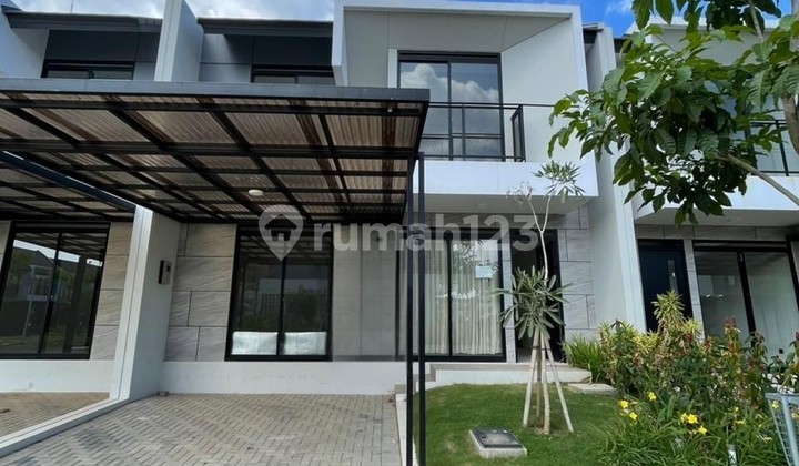 Rumah Murah 2 Lantai di Kota Baru Parahyangan Bandung