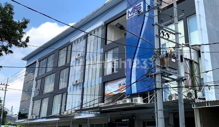 For Sale: 4-Story Shop House in Central Surabaya Location 2